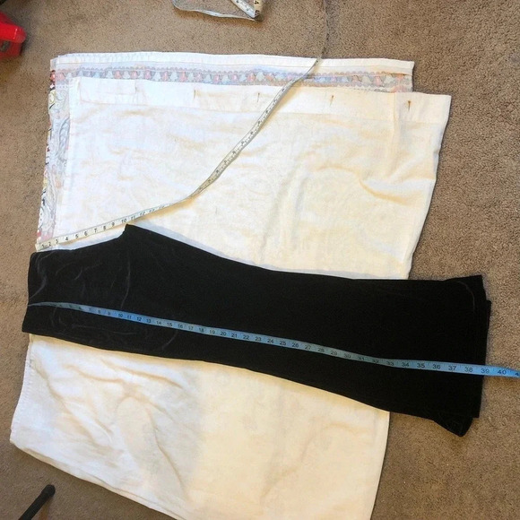 123 Flared legs Black Velvet Velour Casual Pull On  Pants Women Size L - Picture 3 of 4